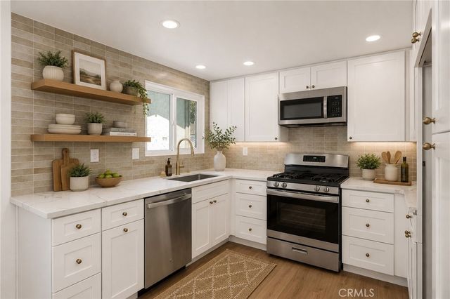 18571 Vallarta Drive, Huntington Beach, CA 92646