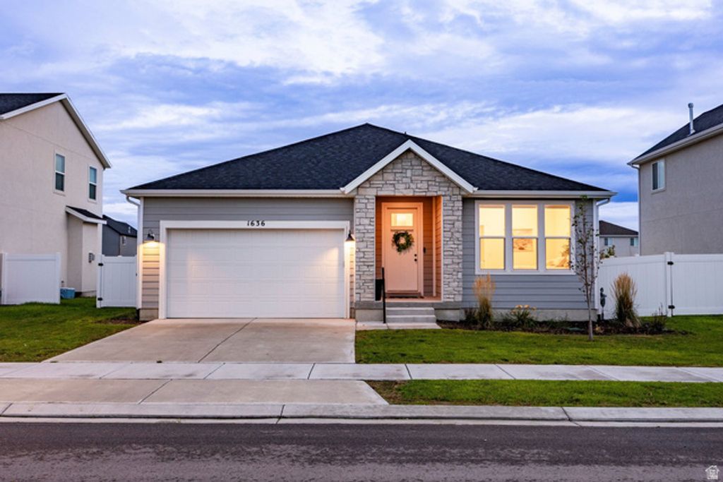 1636 E GROUNDHOG LN, Eagle Mountain, UT 84005 — exterior