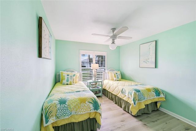 4820 SW 2nd PL, Cape Coral, FL 33914