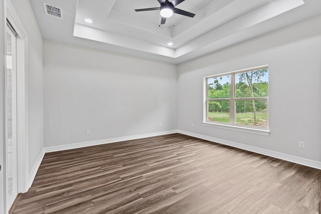 1616 Courtland Lane, Lindale, TX 75771