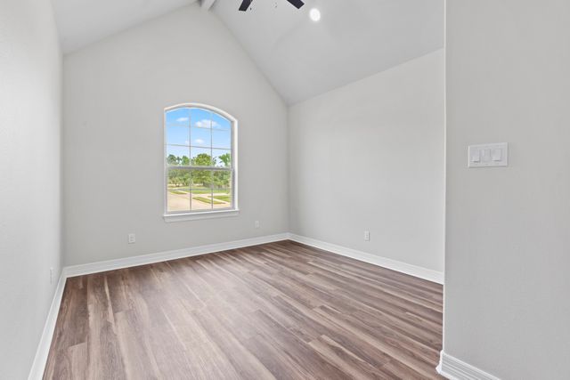 1616 Courtland Lane, Lindale, TX 75771