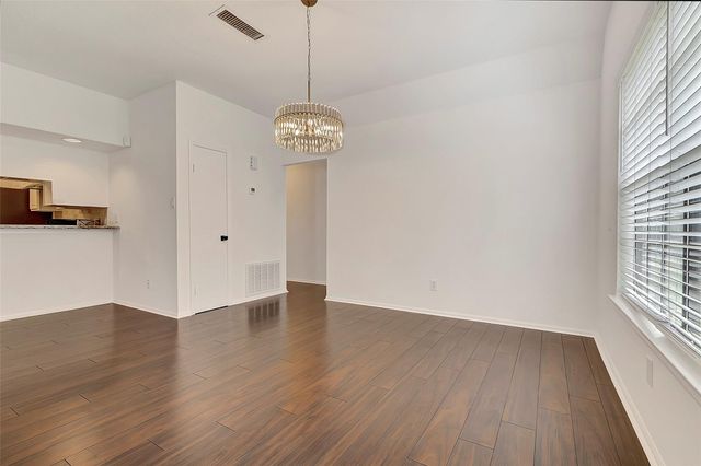 6 Green Slope Place, The Woodlands, TX 77381