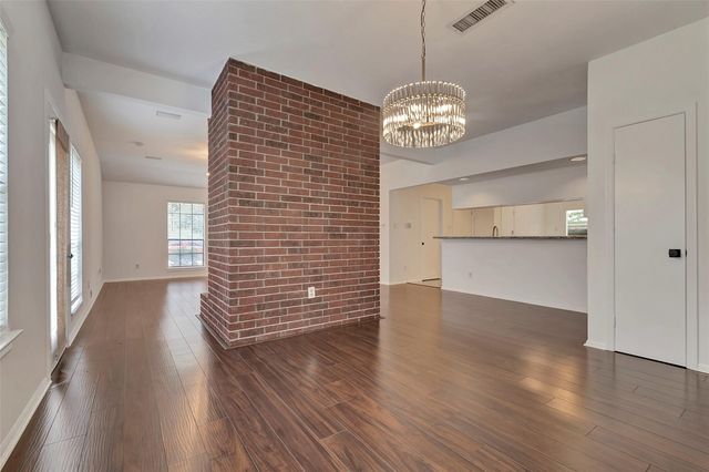 6 Green Slope Place, The Woodlands, TX 77381
