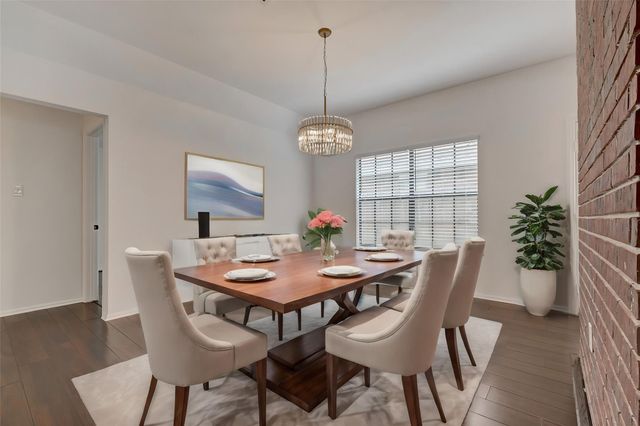 6 Green Slope Place, The Woodlands, TX 77381
