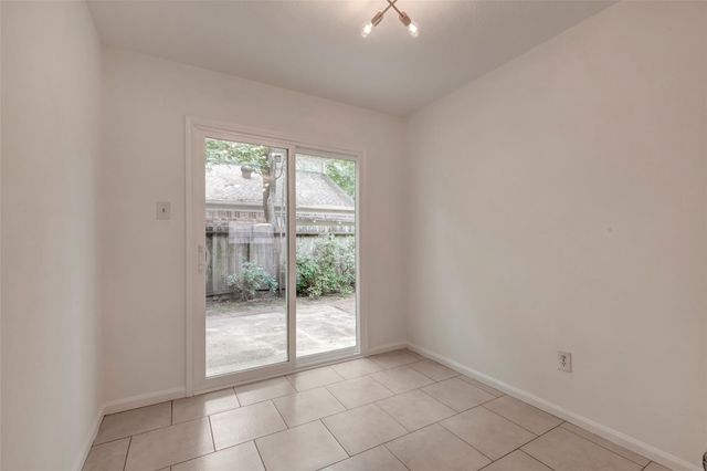 6 Green Slope Place, The Woodlands, TX 77381