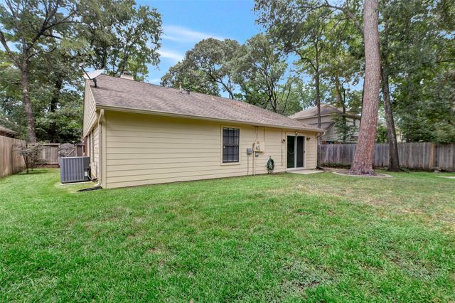 6 Green Slope Place, The Woodlands, TX 77381