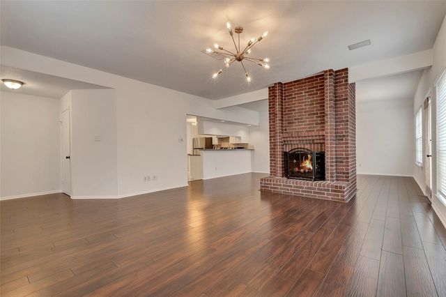 6 Green Slope Place, The Woodlands, TX 77381
