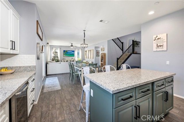 1665 Vibrant Gln, San Jacinto, CA 92582