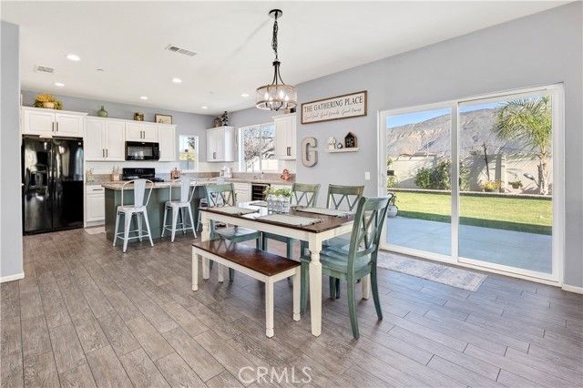 1665 Vibrant Gln, San Jacinto, CA 92582