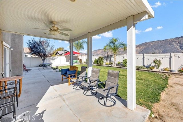 1665 Vibrant Gln, San Jacinto, CA 92582