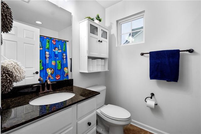 294 Maple Ridge Dr, Cecil, PA 15317