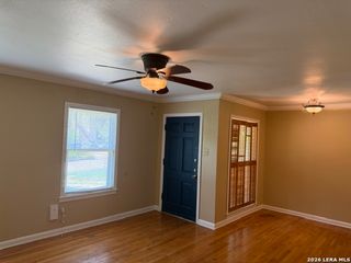 443 Irvington, San Antonio, TX 78209