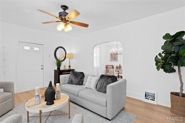 1305 Raab Avenue, Belleville, IL 62220