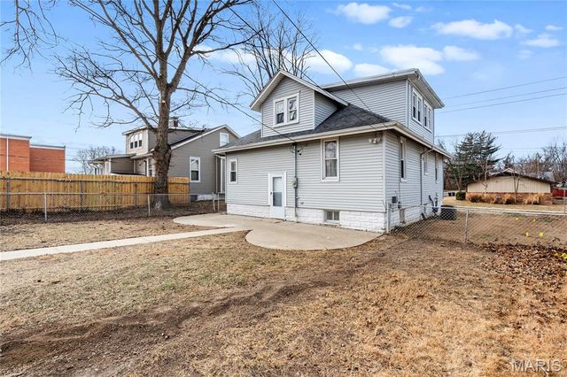 1305 Raab Avenue, Belleville, IL 62220