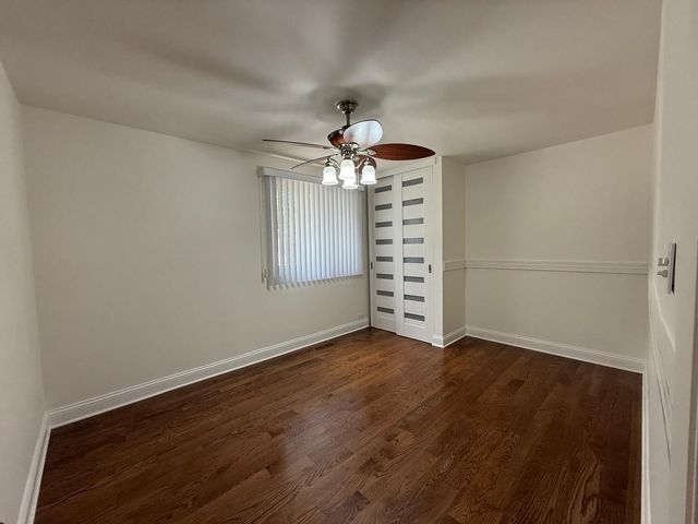1230 Durham Drive, Wheaton, IL 60189