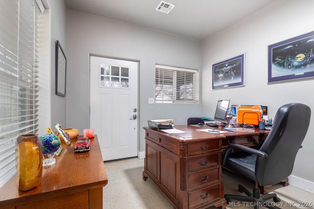 24936 S 611 Road, Grove, OK 74344