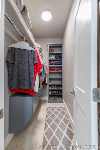 24936 S 611 Road, Grove, OK 74344