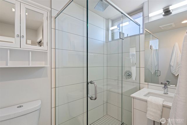 1827 NW 85th St, Seattle, WA 98117