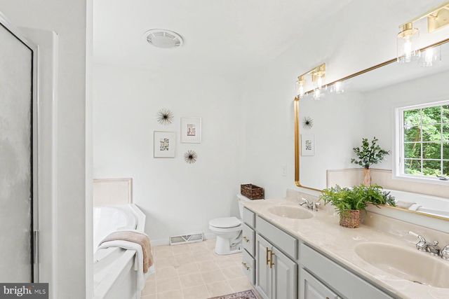 6130 POPLAR PATH, Elizabethtown, PA 17022