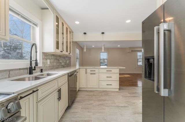 978 Rt523, Readington Twp., NJ 08822