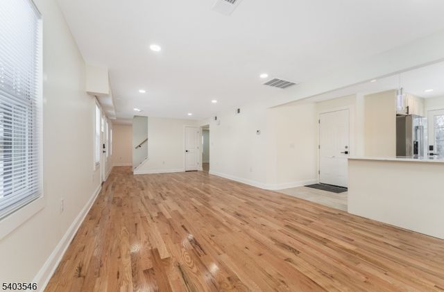 978 Rt523, Readington Twp., NJ 08822