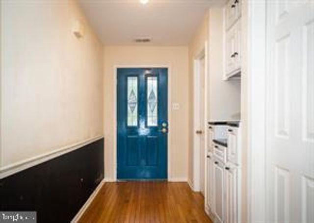 4 VICTORIAN CT, Chesterbrook, PA 19087