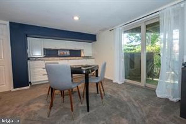 4 VICTORIAN CT, Chesterbrook, PA 19087