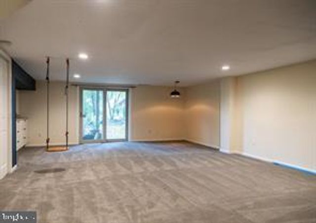 4 VICTORIAN CT, Chesterbrook, PA 19087