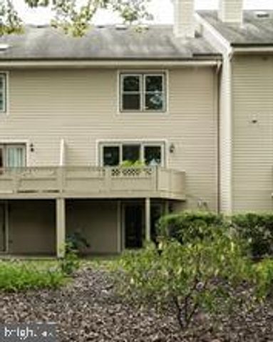 4 VICTORIAN CT, Chesterbrook, PA 19087