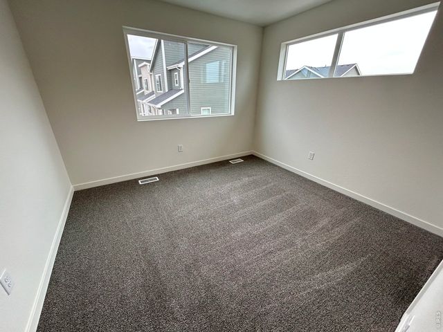 3852 Pinnacles Ct, Evans, CO 80620