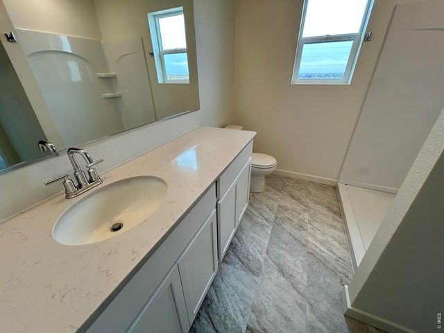 3852 Pinnacles Ct, Evans, CO 80620