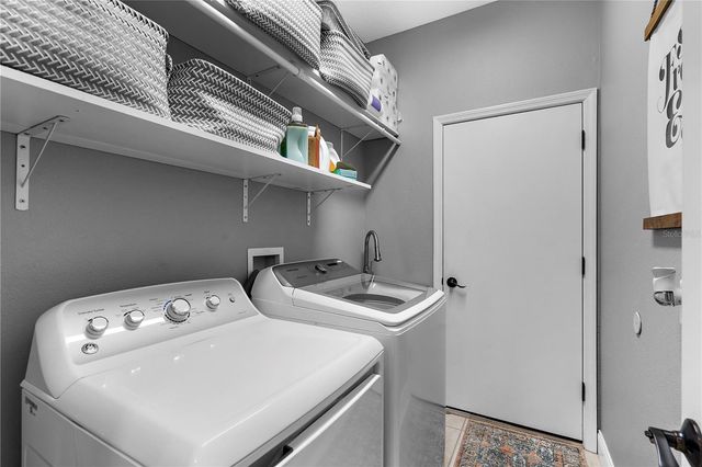 4936 CREEKSIDE TRAIL, Sarasota, FL 34243