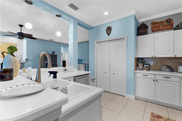 4936 CREEKSIDE TRAIL, Sarasota, FL 34243