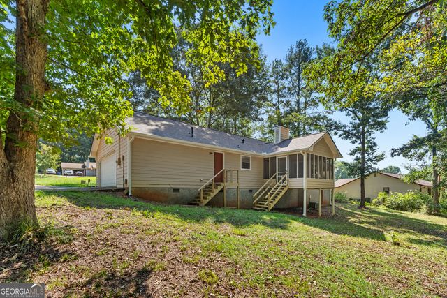 212 Farmbrook Parkway E, Stockbridge, GA 30281