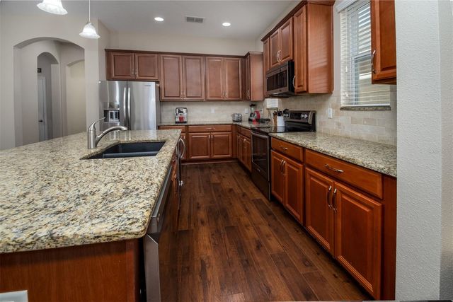 11604 QUIET FOREST DRIVE, Tampa, FL 33635