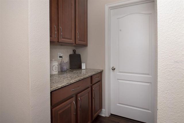 11604 QUIET FOREST DRIVE, Tampa, FL 33635