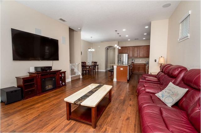 11604 QUIET FOREST DRIVE, Tampa, FL 33635