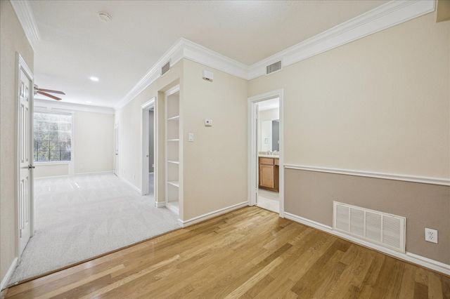 2700 Revere St 142, Houston, TX 77098