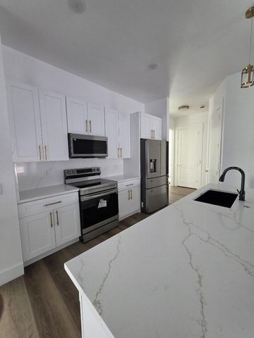 8766 94TH AVENUE, Seminole, FL 33777