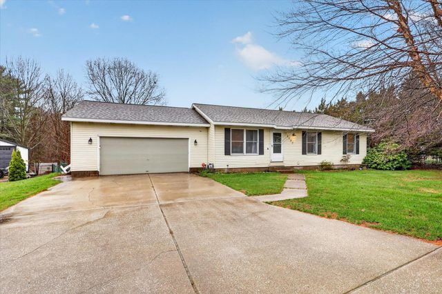 18177 Yuma Court, Spring Lake, MI 49456
