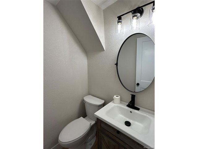 339 S Ursula Way, Aurora, CO 80012