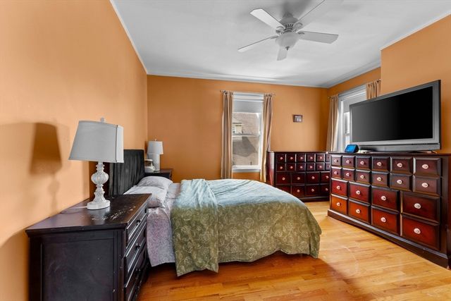 91 Dudley St, Medford, MA 02155