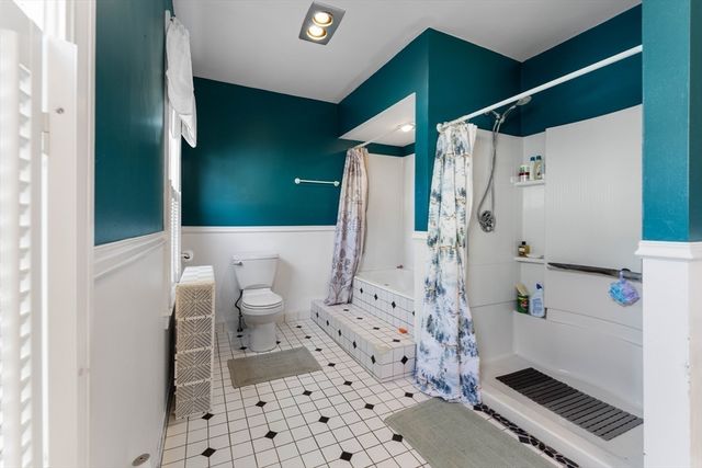 91 Dudley St, Medford, MA 02155