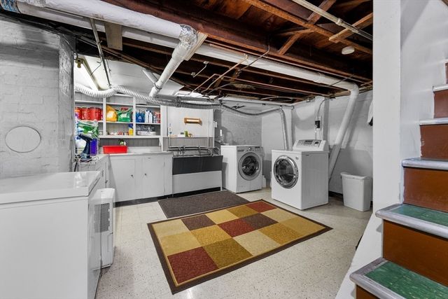 91 Dudley St, Medford, MA 02155
