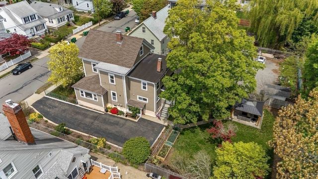 91 Dudley St, Medford, MA 02155