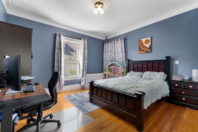 91 Dudley St, Medford, MA 02155
