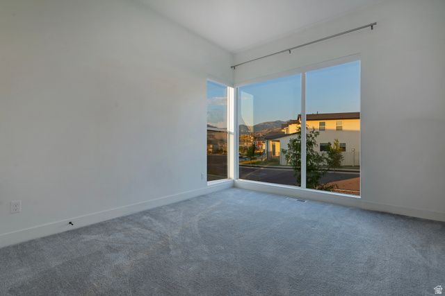 640 S MILLER AVE, North Salt Lake, UT 84054