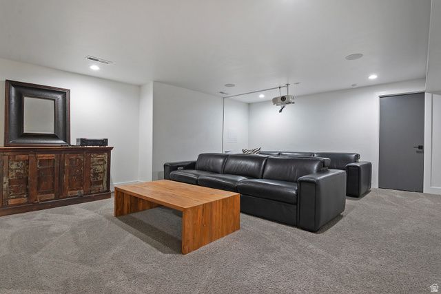 640 S MILLER AVE, North Salt Lake, UT 84054