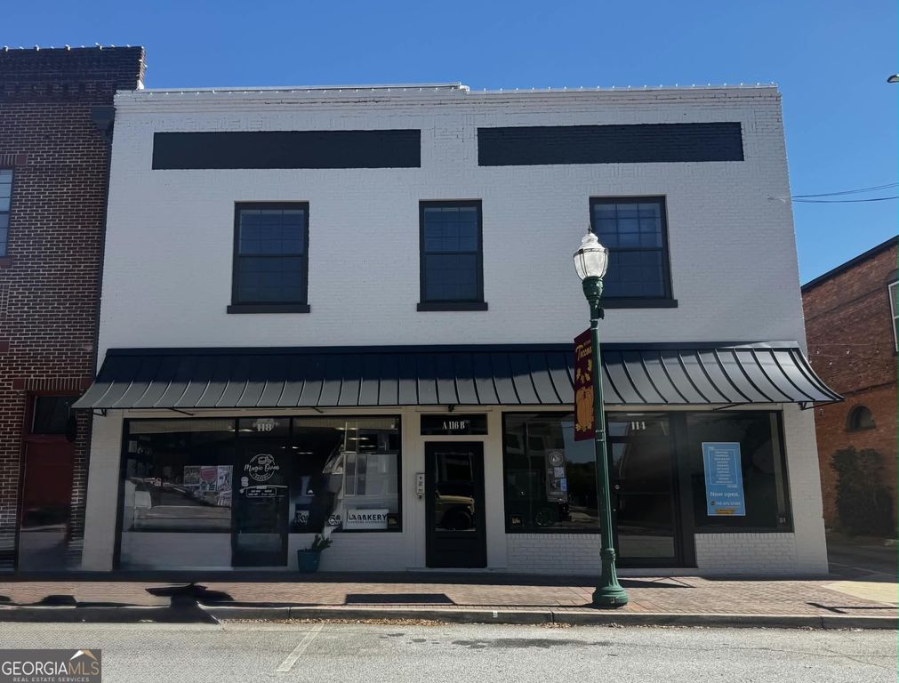 114 118 N Sage Street, Toccoa, GA 30577 — exterior