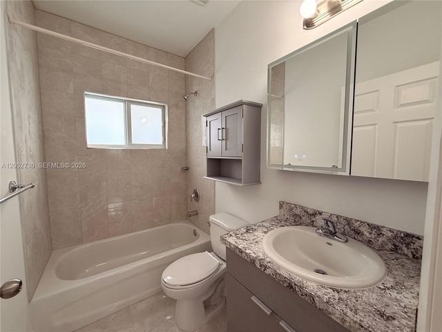 3027 NW 23rd Ave 2, Miami, FL 33142